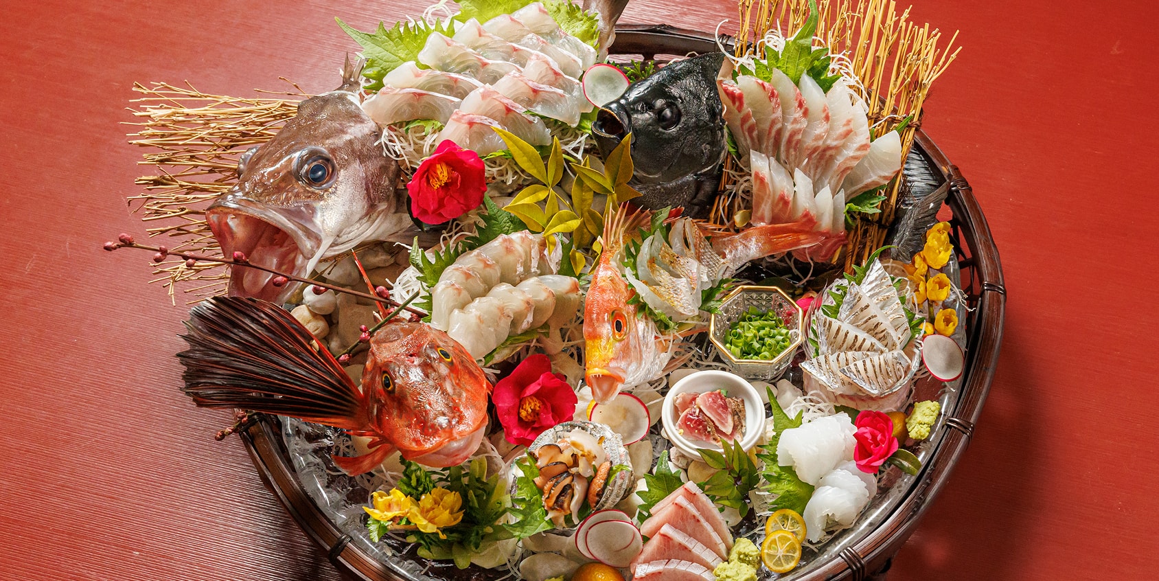 民宿「明山荘」による料理の写真